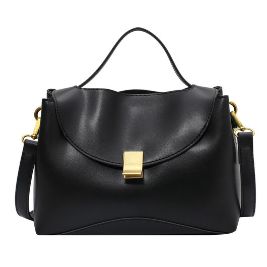 Bolso Bandolera de Cuero con Solapa Asimétrica - Image 3
