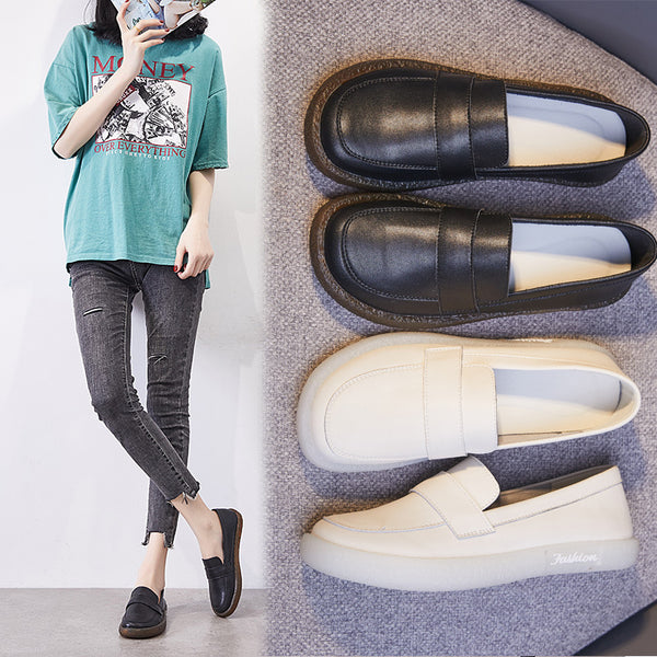 Zapatos Blancos de Cuero Británico con Suela Flexible - Estilo Versátil