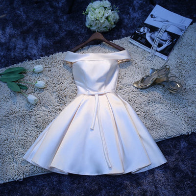 Vestido Corto Elegante para Dama de Honor y Eventos Especiales - Image 19