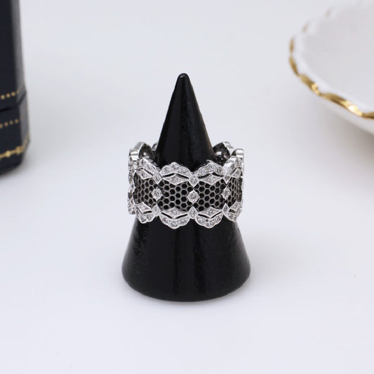 Anillo Dorado con Hoja de Ginkgo - Image 3