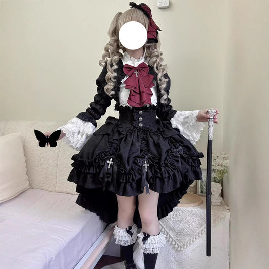 Conjunto de 3 Piezas: Abrigo Corte Tribunal, Blusa Ajustada Reductora y Falda Vuelo