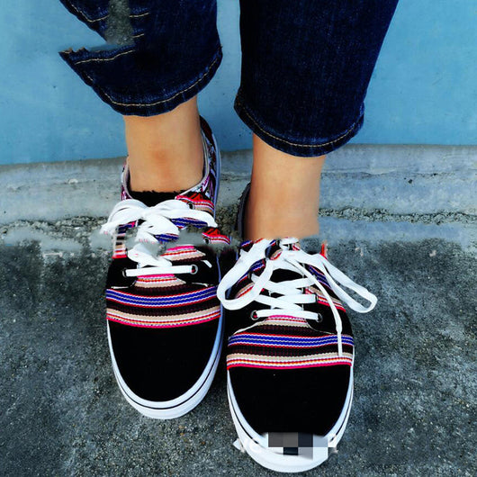 Zapatos Planos Casuales Estilo Étnico Europeo y Americano - Image 2