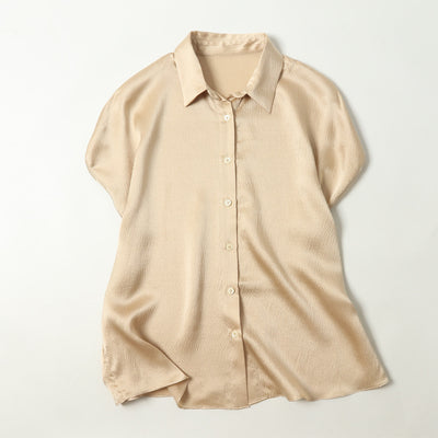 Camisa de Satén Perla con Cuello Invertido Abotonadura Simple - Image 7