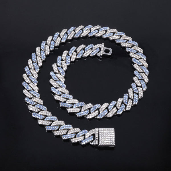 Collar para Hombre en Aleación con Dije de Diamante Azul Polvoso y Cierre de Bisagra