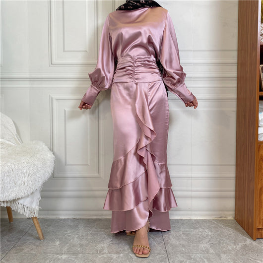 Traje Ejecutivo: Blusa de Satén con Cuello Redondo y Falda Ajustada - Image 9