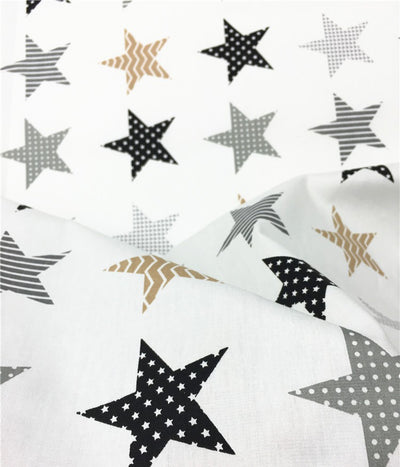 Tela de Algodón con Estrellas de Cinco Puntas y Lunares - Gris y Negro - Image 2