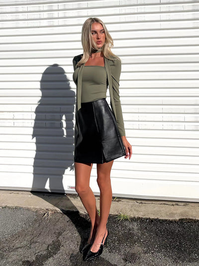 Blusa Cuello Cuadrado con Lazo Ajustada - Estilo Europeo Sofisticado para Otoño e Invierno - Image 10