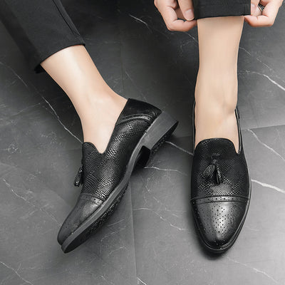 Zapatos de Cuero Puntiagos Dorados para Hombre - Estilo Coreano Británico - Image 19
