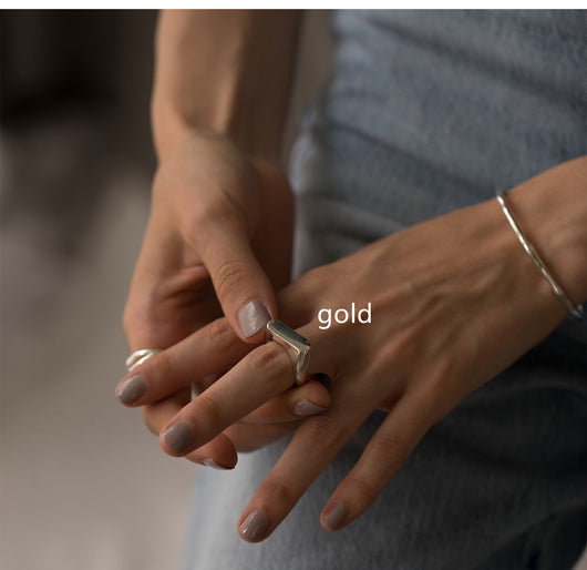 Anillo de Perla Geométrico Minimalista para Mujer - Image 2
