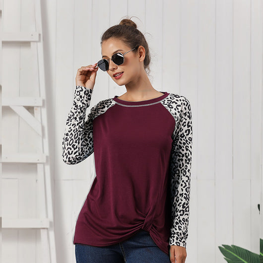 Blusa Leopardo con Mangas Largas y Dobladillo Anudado - Image 13