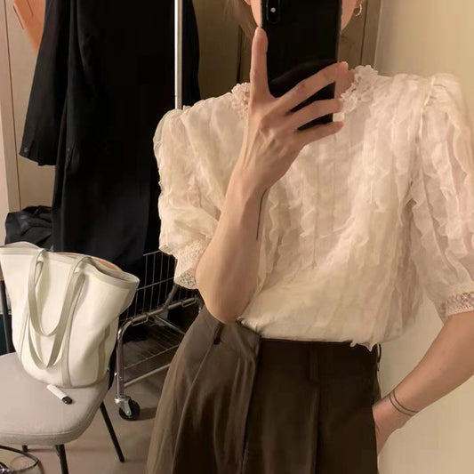 Blusa Femenina de Encaje Cuello Redondo Manga Corta