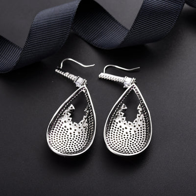 Aretes Colgantes Versátiles y de Moda para Cualquier Ocasión - Image 9