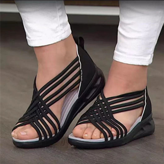 Sandalias Romanas Grandes para Mujer con Diseño de Boca de Pez - Image 4