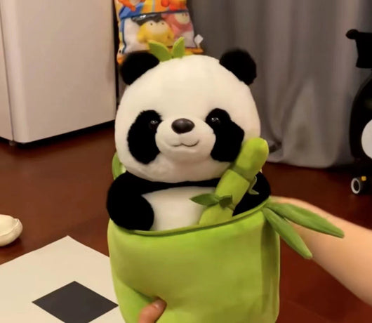 Almohada Panda con Tubo de Bambú Simulado - Image 6