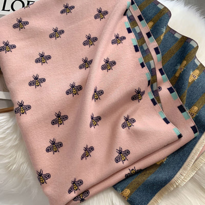 Chal Grueso y Cálido para Mujer con Cuello Decorativo - Image 16