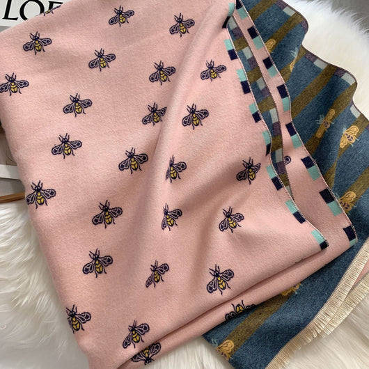 Chal Grueso y Cálido para Mujer con Cuello Decorativo - Image 16