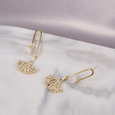 Aretes de Diseño Asimétrico y Moderno - Image 7