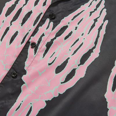 Camisa Suelta con Estampado Calavera y Mano Fantasmal - Image 5