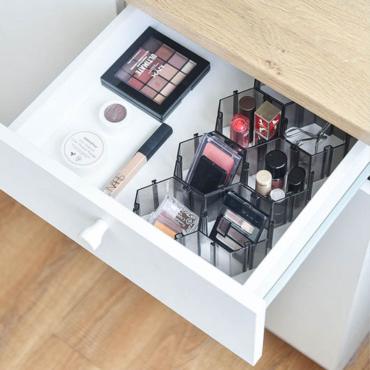 Caja de Almacenamiento Plástica con Rejilla Hexagonal - Image 6