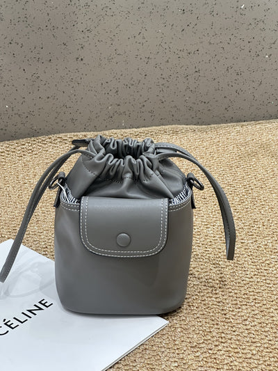 Bolsa Crossbody Bucket con Cordón Cortex para Mujer - Image 17