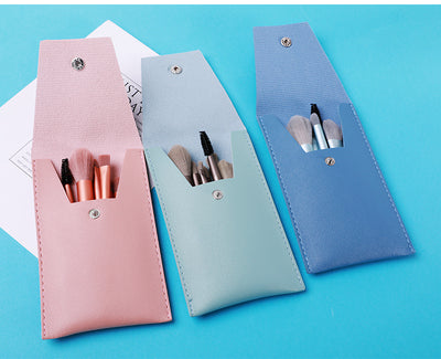 Set de Brochas de Maquillaje Portátil con Cerdas Suaves - Image 11