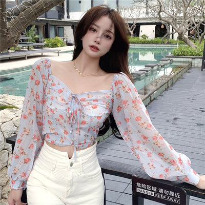 Blusa Floral Elegante de Un Hombro en Chifón - Image 4