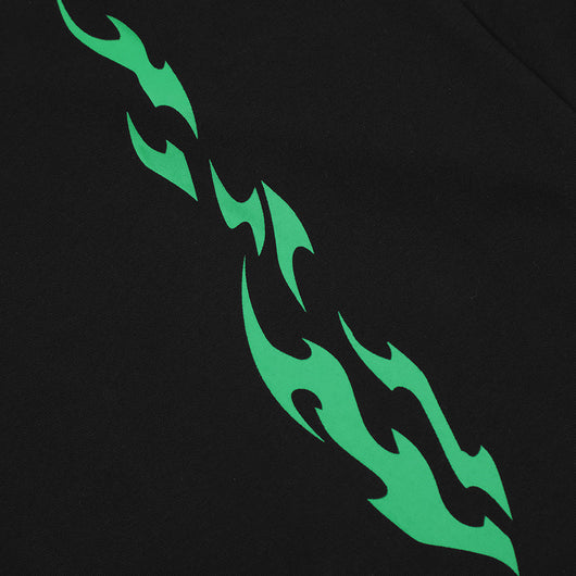 Playera Personalizada de Manga Larga con Letra Flame - Image 4