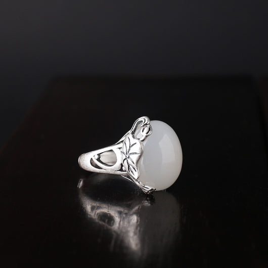 Anillo de Plata S990 con Jade Blanco Hetian Natural, Diseño Étnico Retro de Flor de Loto - Image 3