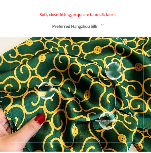 Chal Verde Versátil y Elegante - Image 9