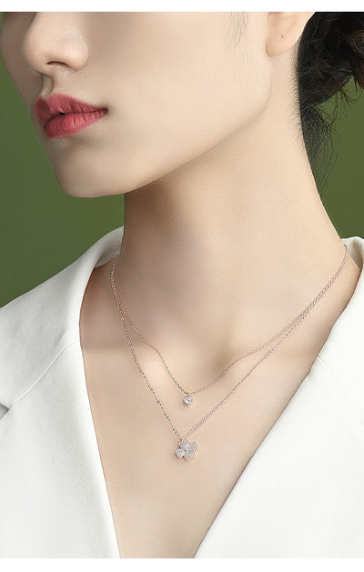 Collar Dorado de Plata Esterlina con Trébol de Doble Capa - Image 8