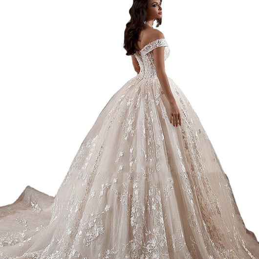 Vestido de Novia Minimalista Estilo Mori con Escote Frío y Cola Francesa - Image 5