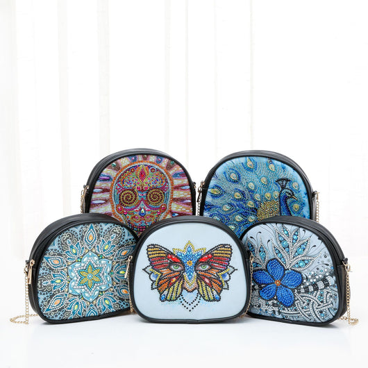 Bolso de Hombro Artesanal Mandala Pavo Real con Diamantes