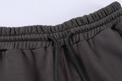 Shorts Casuales con Cierre Lateral y Abertura Moderna - Image 9