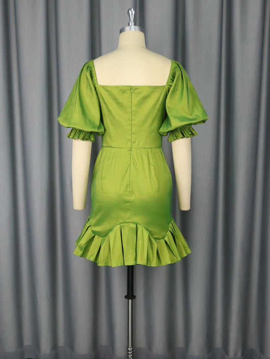 Vestido de Noche Elegante con Lentejuelas y Volantes - Image 13