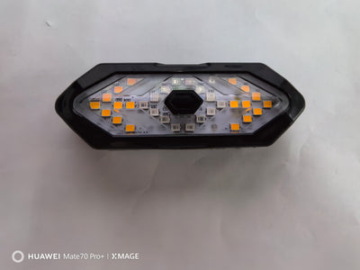 Luz Trasera de Bicicleta con Control Remoto, Claxon y Recarga USB - Image 7