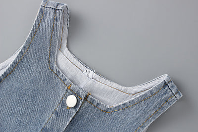 Conjunto Infantil Niña: Camisa Denim con Solapa Grande y Falda con Tirantes - Image 10