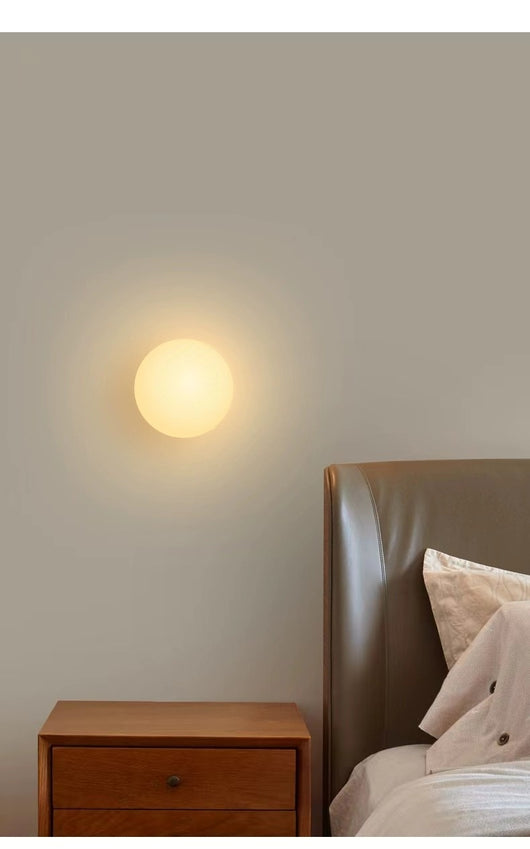 Lámpara de Pared Minimalista de Diseño en Vidrio Esférico - Image 18