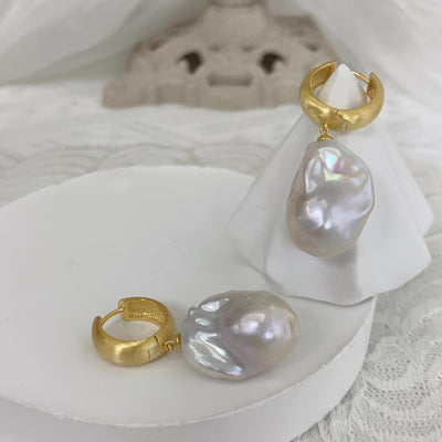 Aretes Perla Barroca Grandes Estilo Retro Minimalista - Image 3
