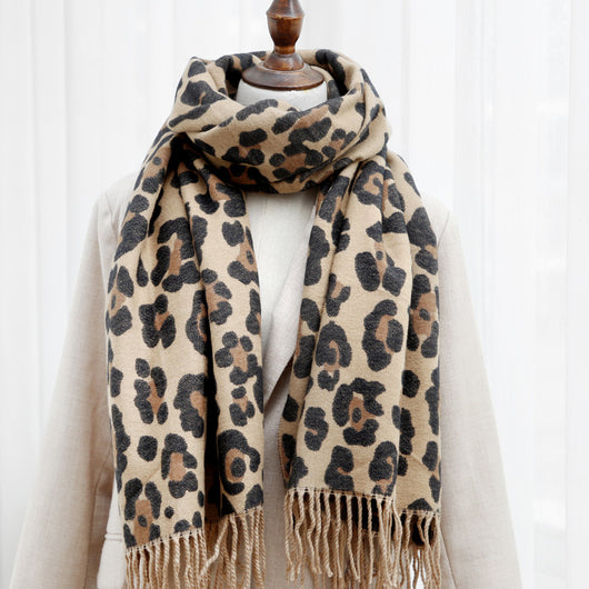 Bufanda Estampado Leopardo Doble Cara con Borlas Gruesas - Cashmira Premium - Image 15