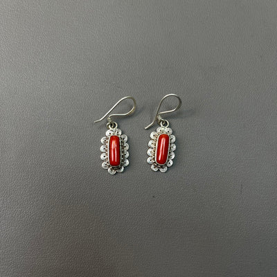Aretes Nepalíes de Cuentas Rojas - Diseño Simple y Elegante - Image 7