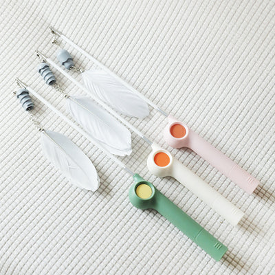 Juguete Interactivo para Gatos con Varilla de Plumas e Infrarrojo - Image 12