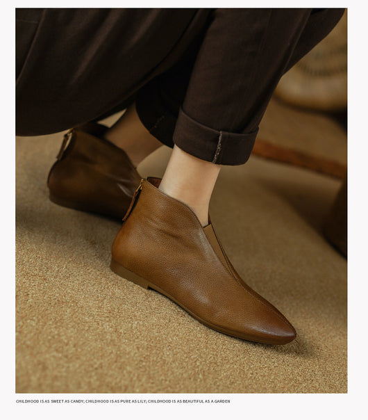 Botines Retro de Cuero con Tacón Bajo y Cierre Trasero - Image 14