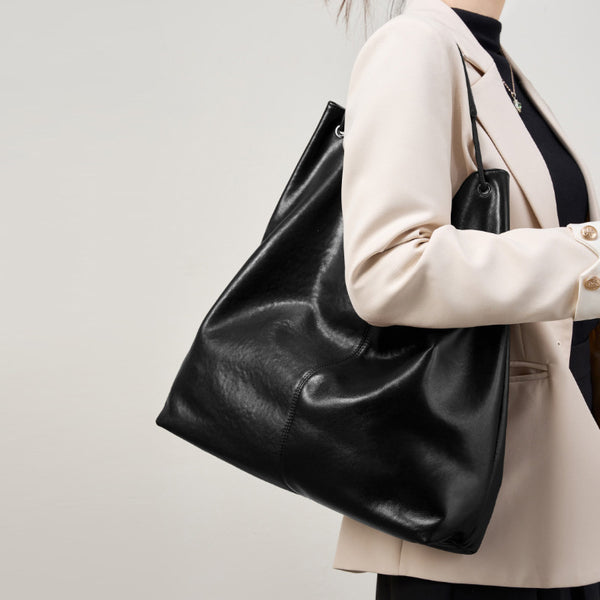 Bolso Tote Grande de Cuero Curtido Vegetal con Textura
