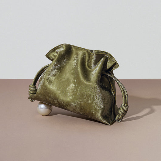 Bolsa de la Suerte con Cordón de Satén y Cuero Genuino - Image 3