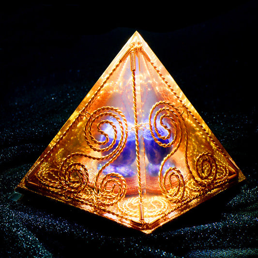 Pirámide de Amatista Cubo Espiral Triple Ogon Original