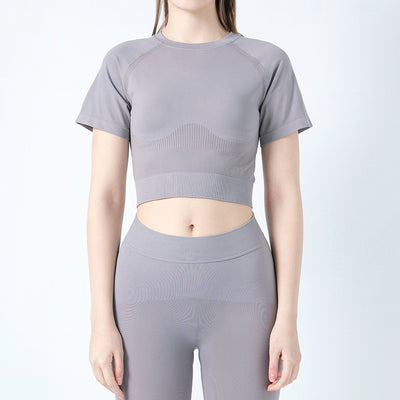 Top Deportivo de Yoga Tejido en Color Sólido - Image 10