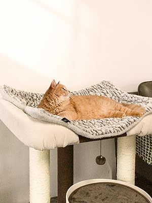 Light gray fluffy pet sleeping mat with a black and white French Bulldog sitting on it. Measures 27.5x18.5 inches. - Image 11