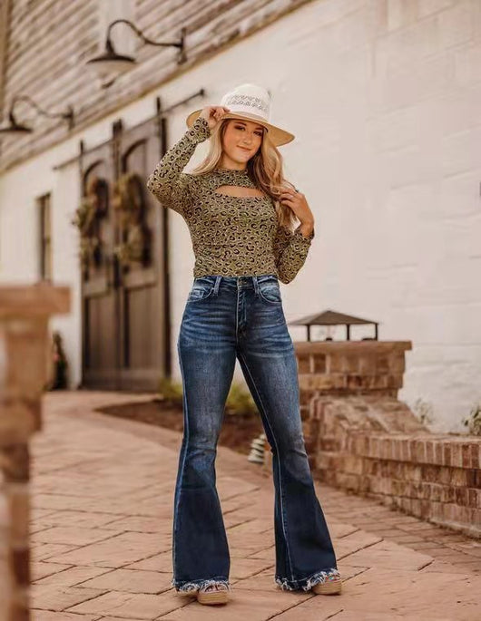 Jeans Flare de Tiro Alto Ajustado con Rotos Desgarrados - Image 11