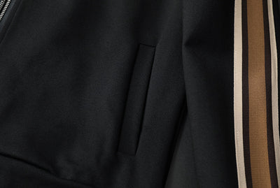Conjunto Deportivo de Dos Piezas con Bordado - Image 14