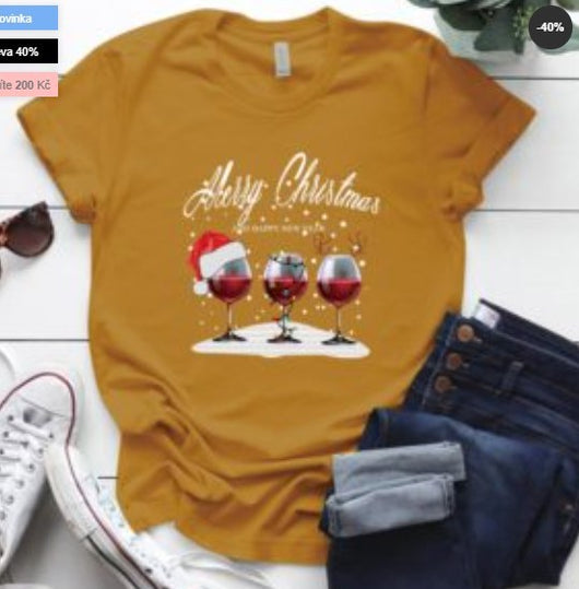 Playera Navideña con Estampado de Tres Copas de Vino - Image 22